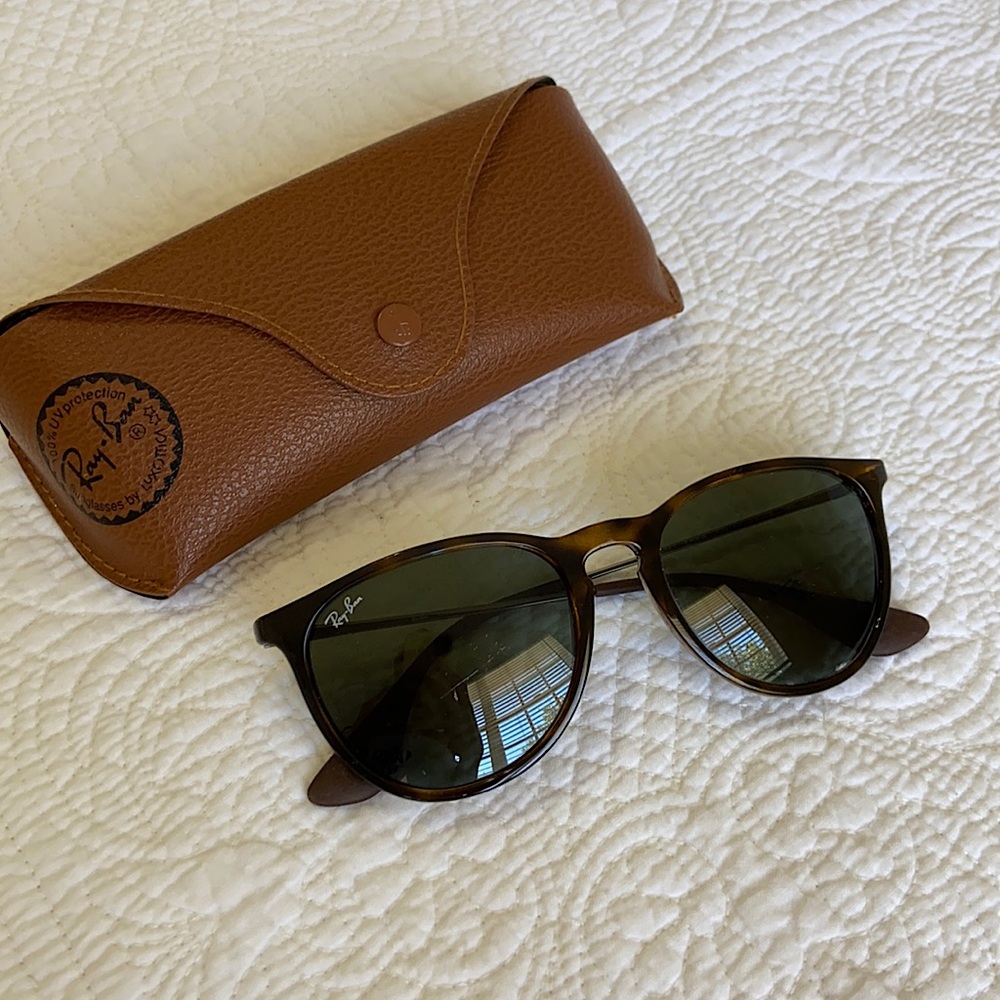 Ray-Ban Erika RB4171 Sunglasses
